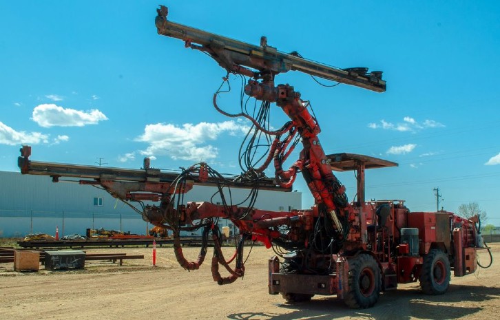 Sandvik Minimatic 205-40 2-Boom Jumbo Drill