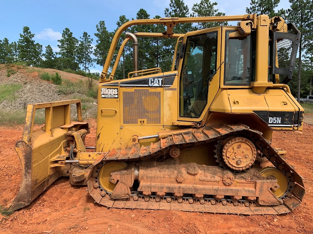 Caterpillar D5N XL Dozer
