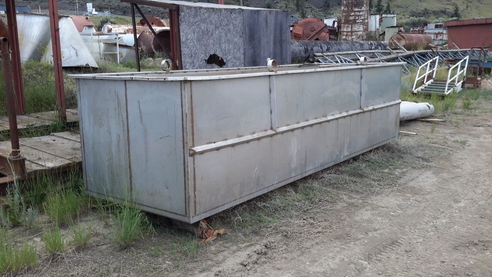Stainless Steel 2500 gallon Tank