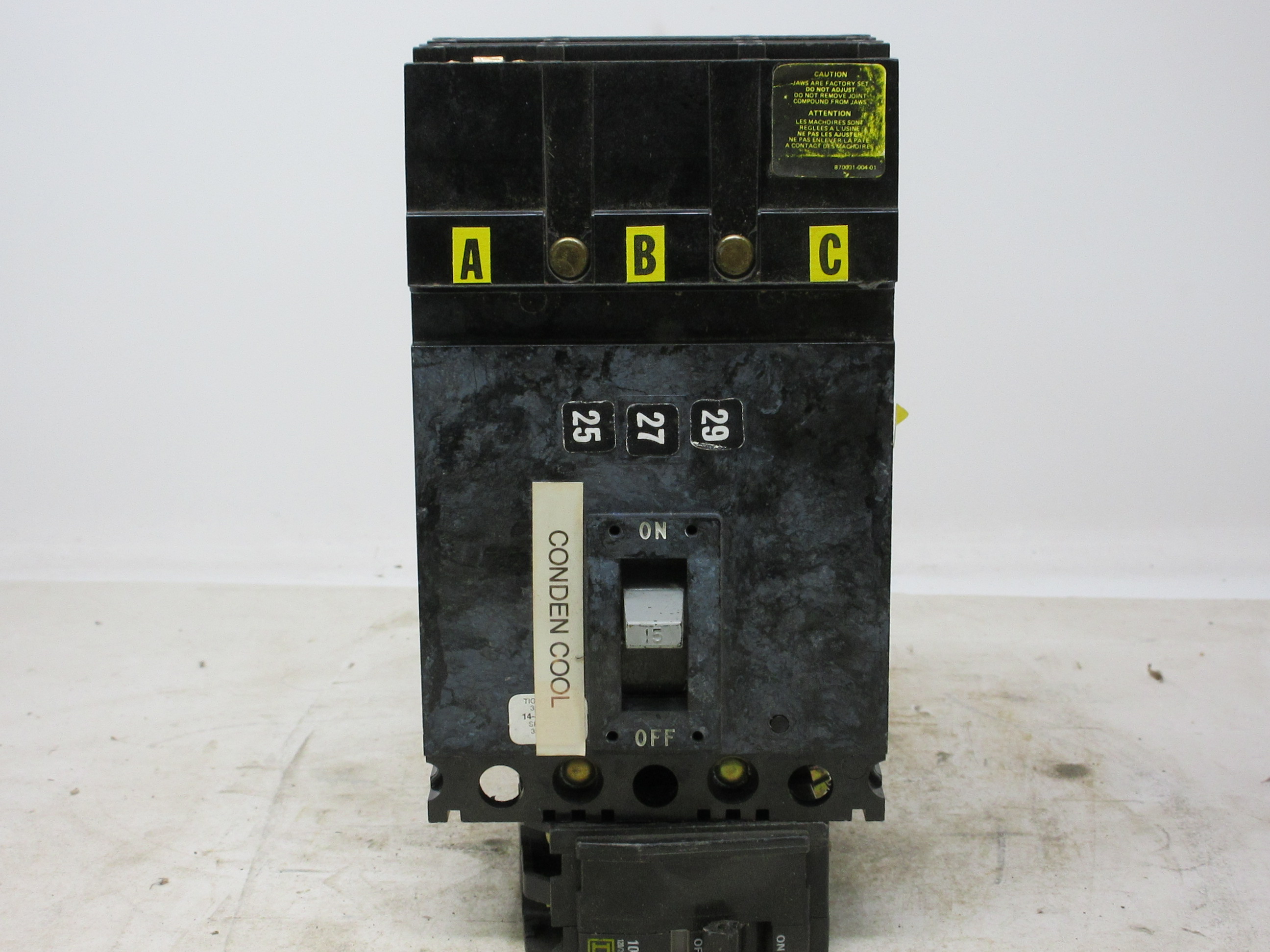 Square D 3 Pole 15 Amp Breaker