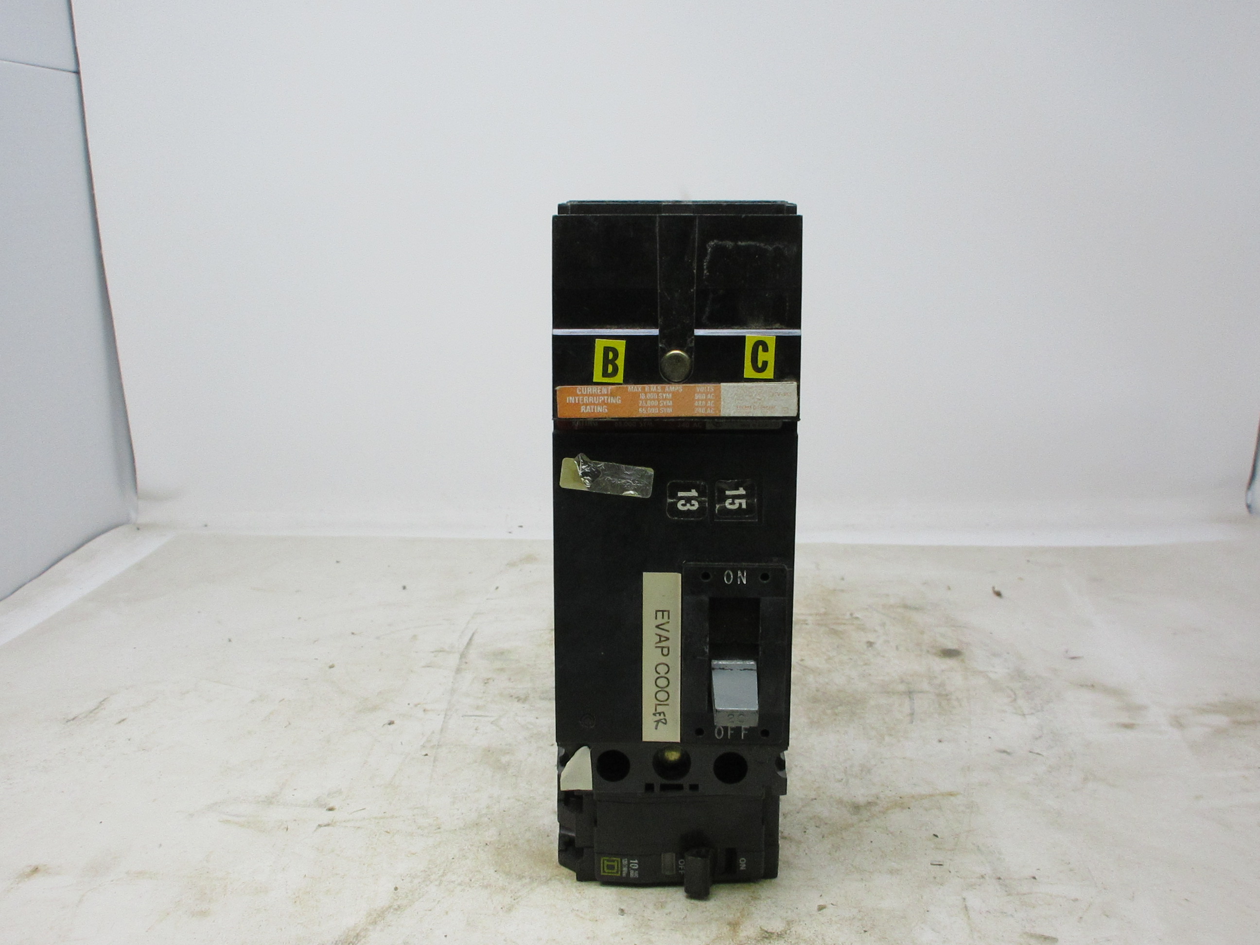 Square D 2 Pole 20 Amp Breaker