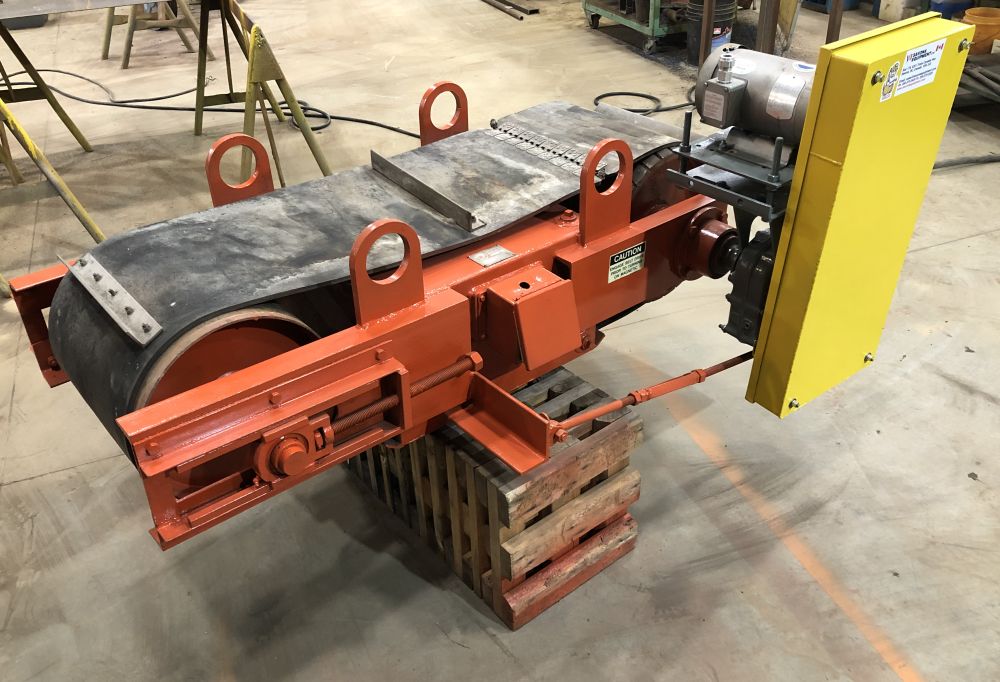 Industrial Magnetics 24 in Self-Cleaning Belt Magnet