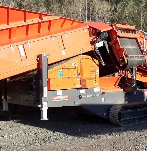 Terex Finlay 883+ Screener