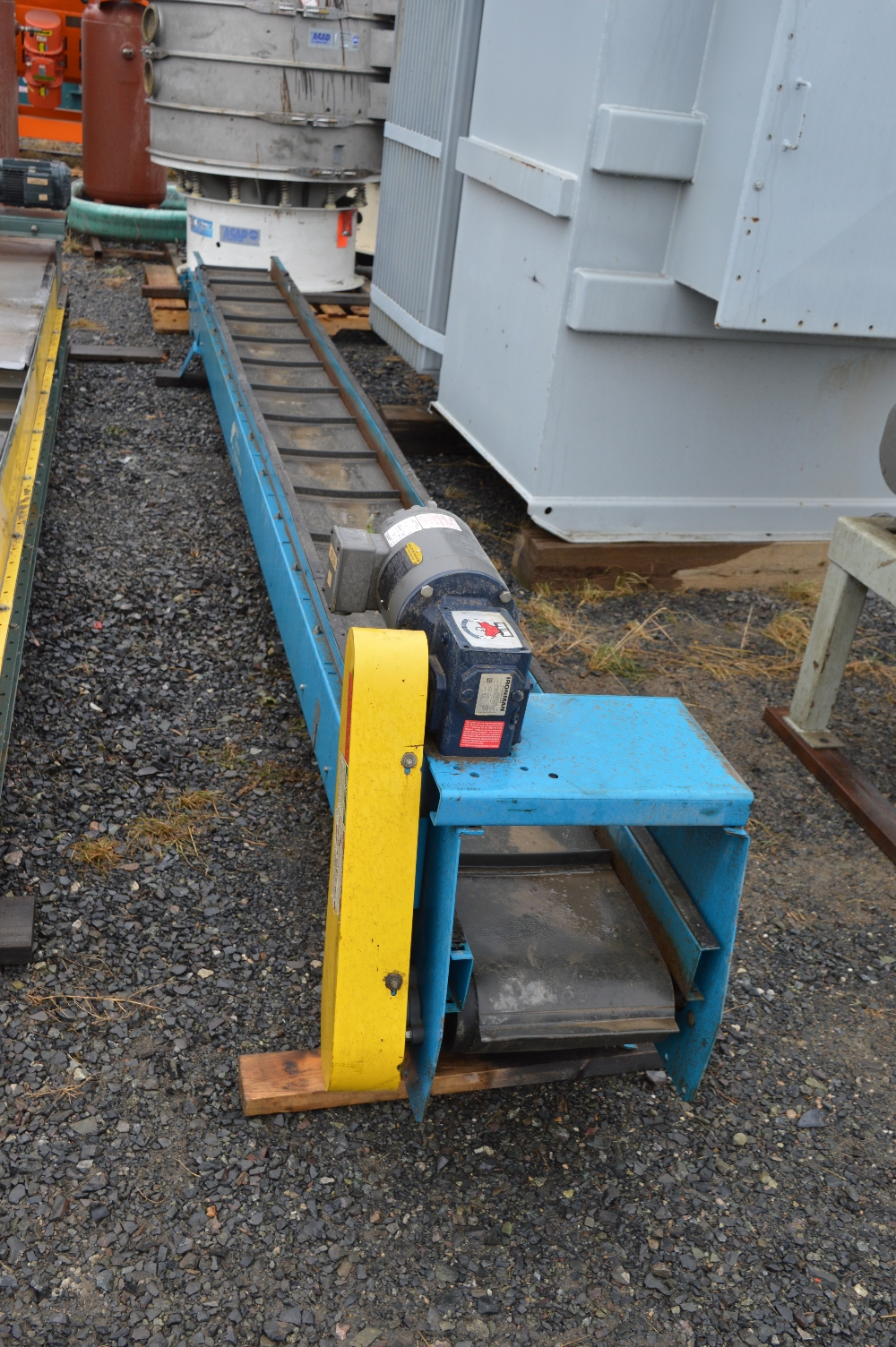 New London Engineering 12 in. x 15 ft. Conveyor