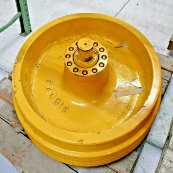 Rouleau de bulldozer Caterpillar D10