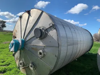 6,000 Gallon Stainless Steel Tank
