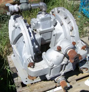 Sandpiper ST 1½-A Diaphragm Pump