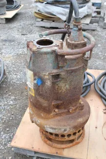 Tsurumi 15 hp Submersible Pump