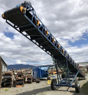 Better 36in x 60ft Chassis Mounted Radial Stacking Conveyor