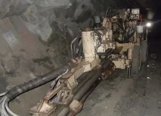 MTI Vein Runner Single Boom Jumbo Drill