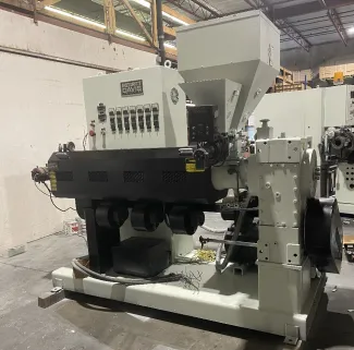 Merritt Davis A/C Vanguard 3in Plastic Extruder