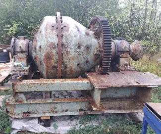 Hardinge 4.5ft Dia. x 16in Conical Ball Mill