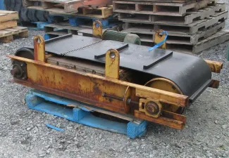 Douglas 30in x 5ft Cross-Belt Magnet
