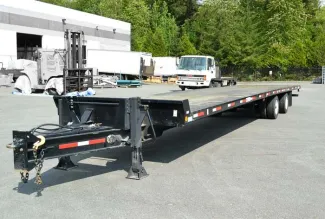 Mac 40 ft Trailer