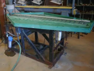 Gemeni GT250 Concentrating Table