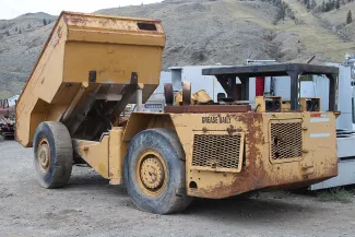 JDT 413. 13 Ton. Underground Truck