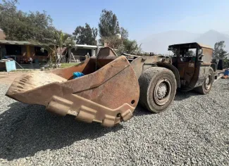 CAT R1300G 4yd Scooptram