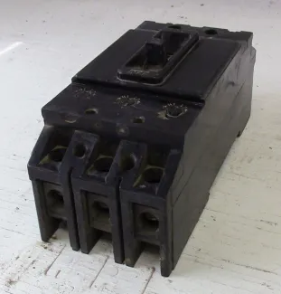 Federal Pioneer 3 Pole 100 Amp Breaker