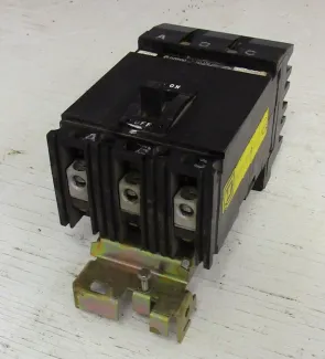 Square D 3 Pole 15 Amp I-Line Breaker