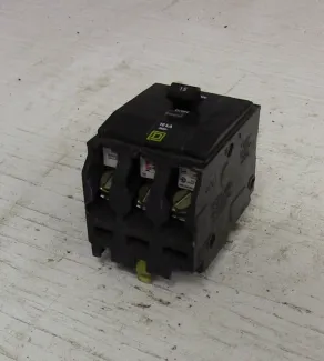 Square D 3 Pole 15 Amp Bolt-on Breaker