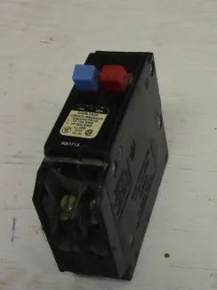 Cutler Hammer 1 Pole Tandem 15 Amp/20 Amp Push-in Breaker