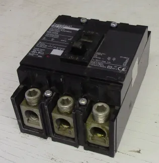Interruptor QD Square D de 3 Polos 225 Amp