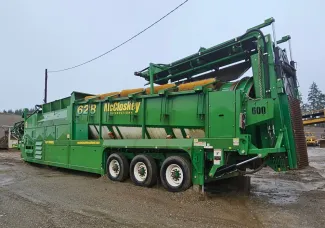 McCloskey 628RE Portable Rotary Screen