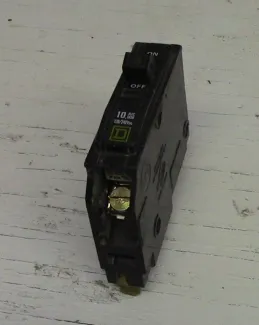 Square D 1 Pole 15 Amp Bolt-on Breaker