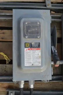 Square D 60 Amp Heavy Duty Safety Switch