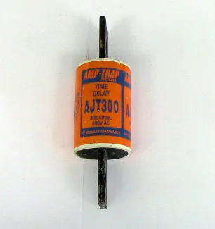 Gould Class J 300 Amp Fuse