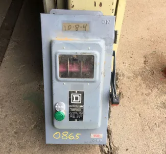 Desconector No Fusible Square D de 100 Amp
