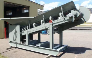 30 in. x 15 ft. Inclined Belt Feeder with Hopper