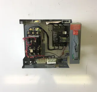 Allen Bradley 2100 Series 12" Bucket With Breaker and Starter