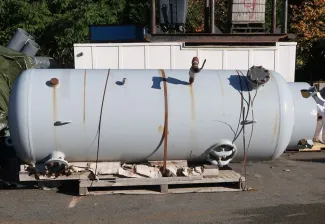 1060 Gallon Vertical Air Receiver Tank