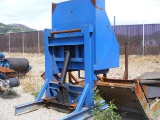 Gaylord/Tote Dumper