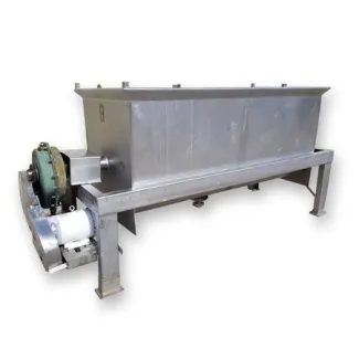 Ribbon 79 Cu/Ft Blender