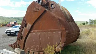 Hitachi EX3600 Bucket