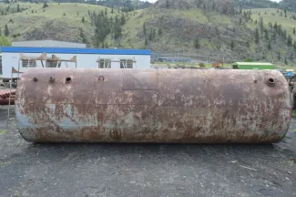 2,350 Gallon Steel Tank