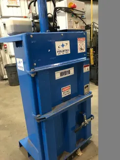 Industek Stockroom Vertical Baler
