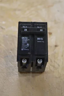 Commander 2 Pole 20 Amp Breaker