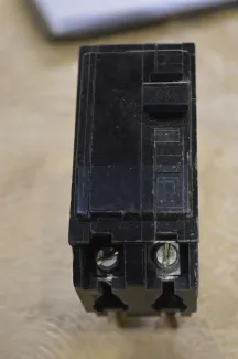 Disjoncteur carré D 2 pôles 60 A