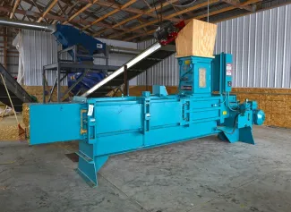 Maren Sawdust Bag Baler