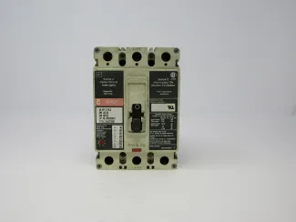 Disjoncteur Culter-Hammer HMCP 30 ampères, 3 pôles