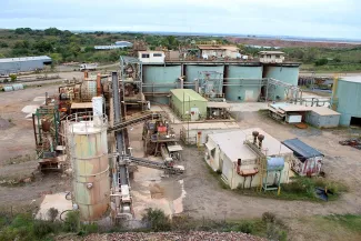 Complete 2000 TPD to 4000 TPD Gold Silver CIL Plant with Crushing FLSmidth SAG and Ball Mills CIL Circuit Refinery and Assay Lab