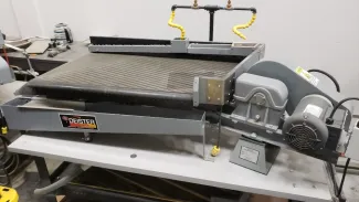 Deister 15-S Lab Concentrating Table Package