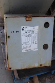 5 KVA 600 - 240/120 Volt Single Phase Hammond Transformer For Sale