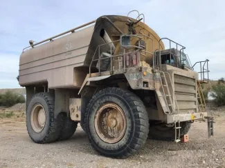 CAT 777D Water Truck