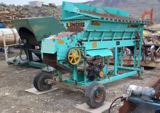 Lindig Manufacturing F15 Shredder