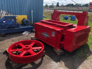 Mclanahan 18 x 48 Black Diamond Double Roll Crusher