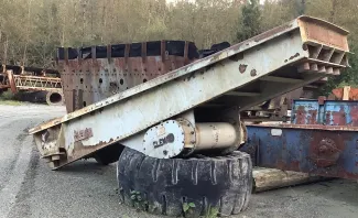 Clemro 3 ft. x 14 ft. Grizzly Feeder